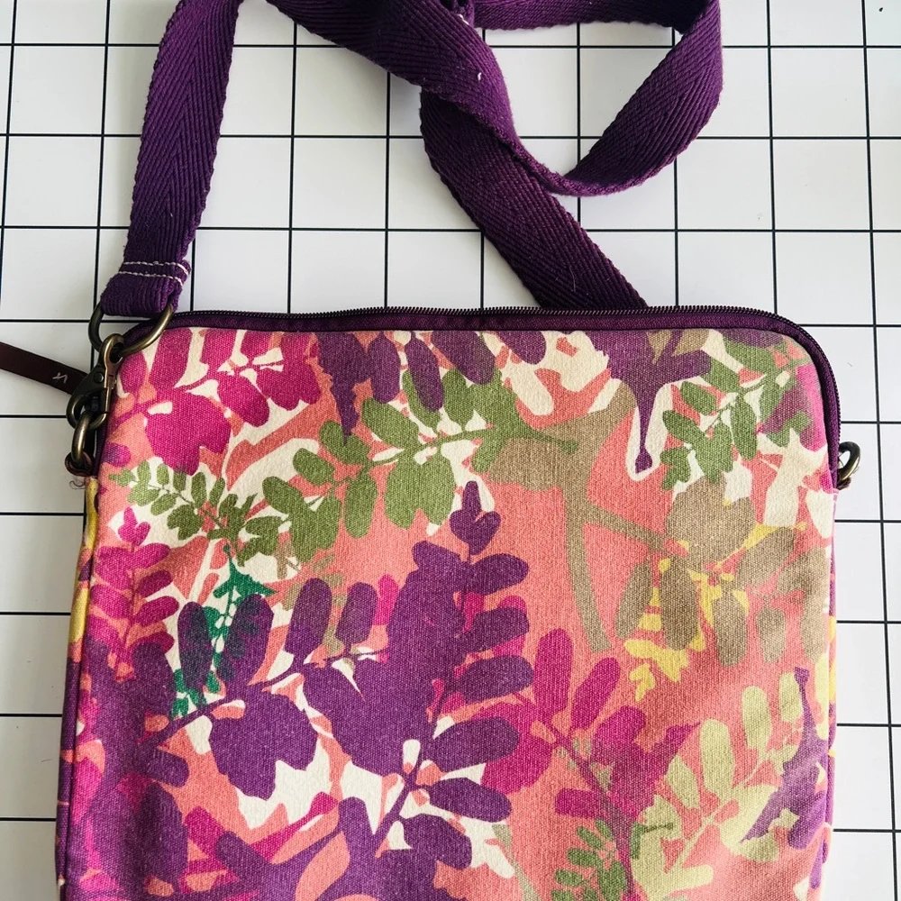 Lucky Brand Floral Laptop Bag NWOT